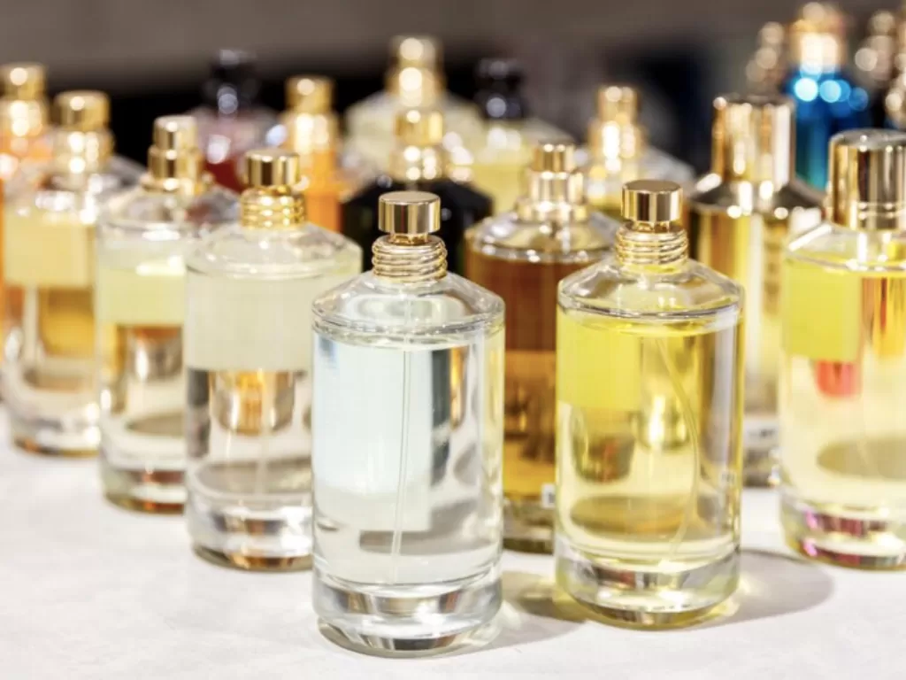 Ilustrasi parfum yang disebut mengandung zat kimia penyebab kanker. (Freepik)