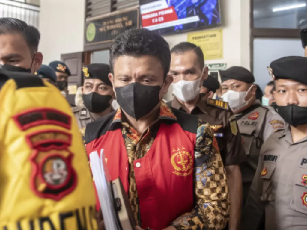 Ferdy Sambo, terdakwa kasus pembunuhan Brigadir J di Pengadilan Negeri Jakarta Selatan, Senin (17/10/2022). (ANTARA FOTO/Muhammad Adimaja)