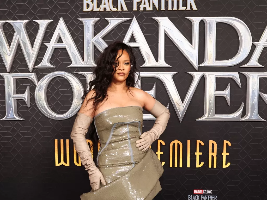 Rihanna menghadiri world premiere Black Panther: Wakanda Forever di Los Angeles, California, Kamis (27/10/2022) (REUTERS/REUTERS/Mario Anzuoni)