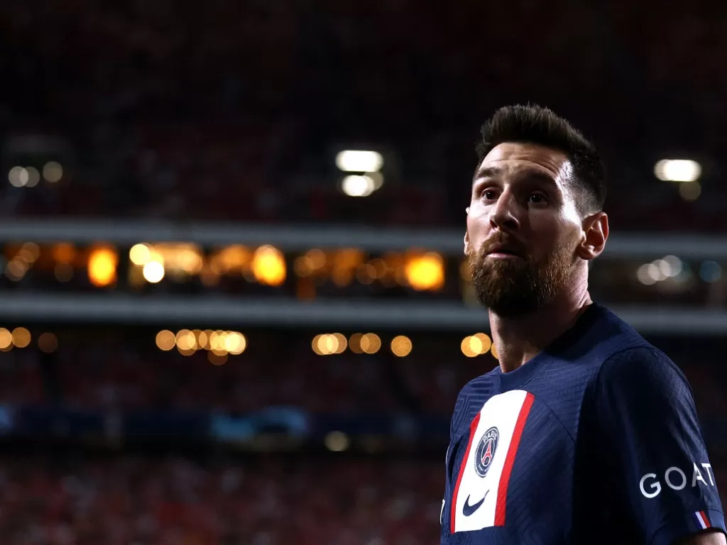 Megabintang PSG, Lionel  Messi, beraksi dalam pertandingan (Reuters/Pedro Nunes)