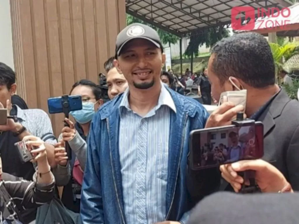 Andre Irawan di Pengadilan Agama Jakarta Selatan (INDOZONE/Arvi Resvanty)