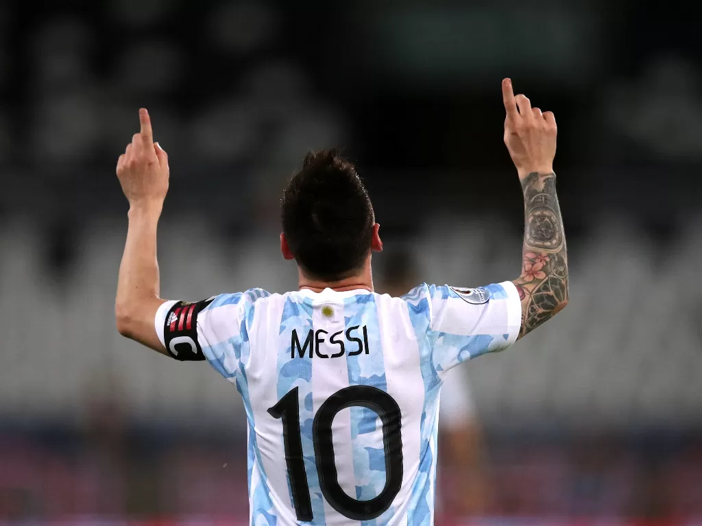 Lionel Messi berkostum timnas Argentina. (REUTERS/Ricardo Moraes)