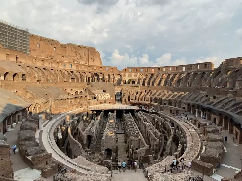 Colosseum, Roma, salah satu keajaiban dunia. (Z Creators/Arnie Simanjuntak)