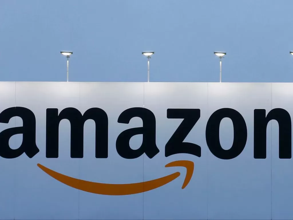 Ilustrasi logo Amazon (REUTERS/Pascal Rossignol)