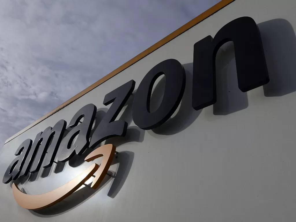 Amazon mulai PHK karyawan. (REUTERS/Pascal Rossignol)