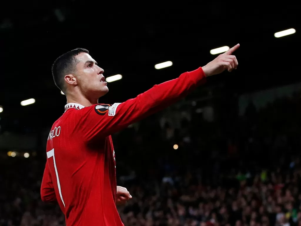 Cristiano Ronaldo merayakan golnya (Reuters/Craig Brough)