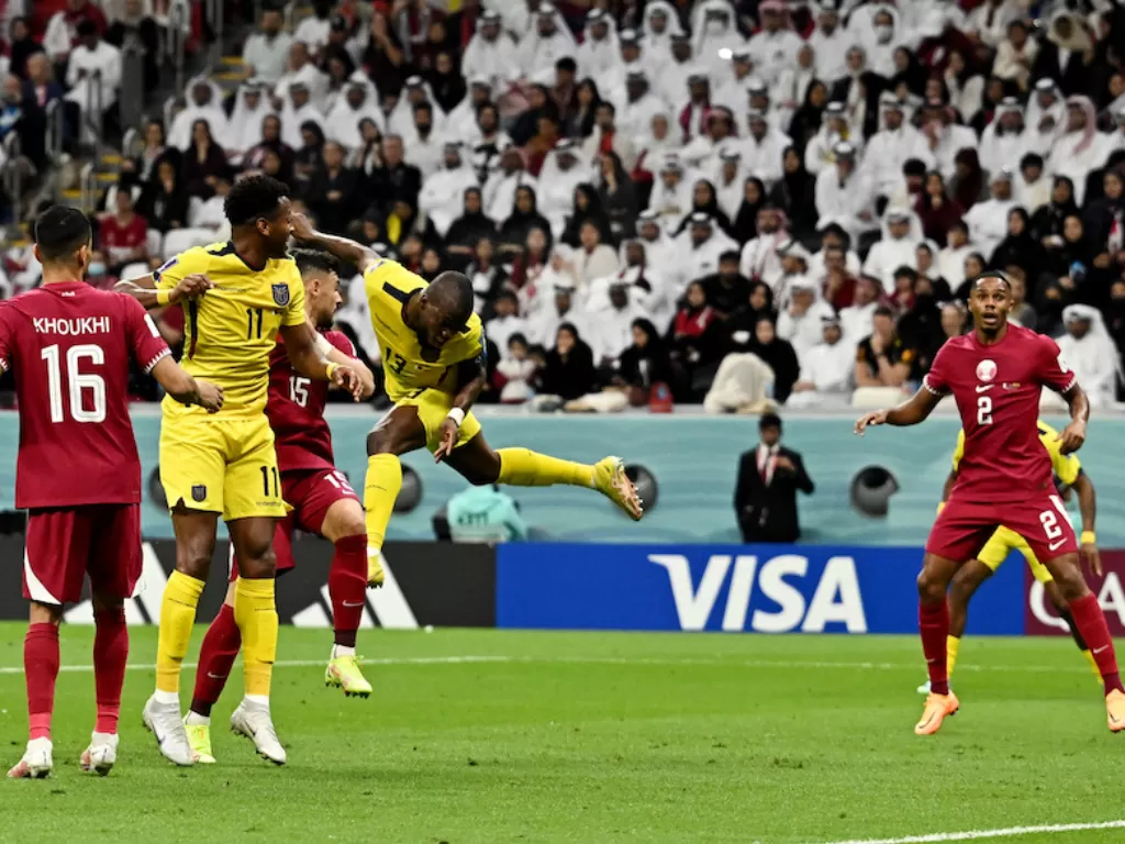 Timnas Qatar vs Timnas Ekuador di Piala Dunia 2022 (REUTERS/Dylan Martinez)