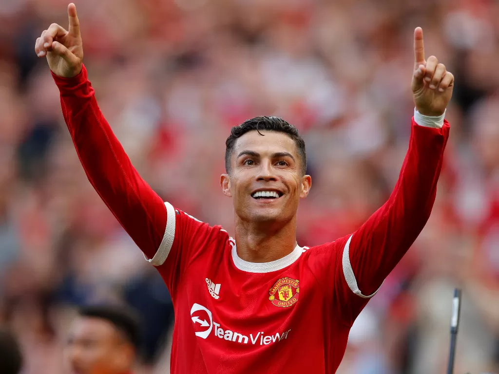 Cristiano Ronaldo saat membela Manchester United di Liga Inggris. (REUTERS/Phil Noble)