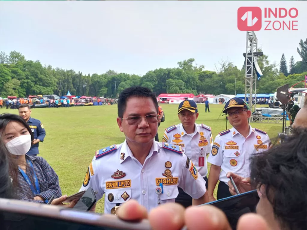 Kepala Dishub DKI Jakarta, Syafrin Liputo, di hadapan awak media (INDOZONE/Febyora Dwi Rahmayani)
