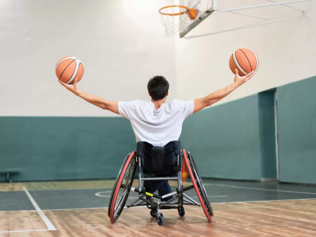 Ilustrasi penyandang disabilitas tetap aktif olahraga. (Freepik)