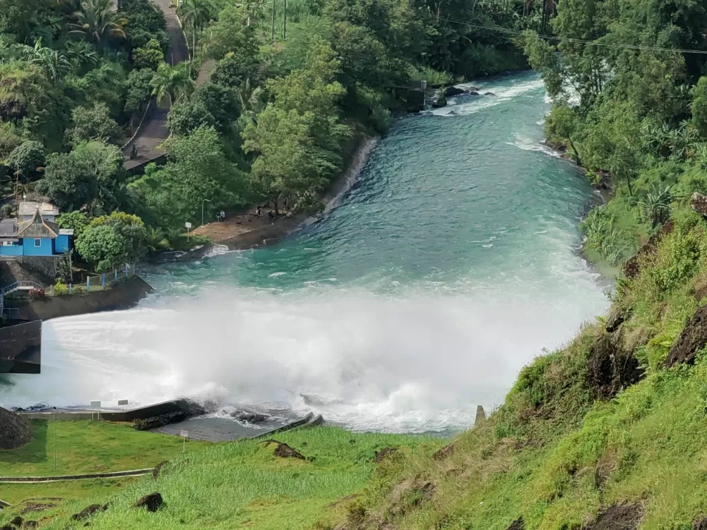 Penampakan Taman Badegolan mirip Sungai Aare di Kebumen. (Z Creators/Rahmat Wibowo)