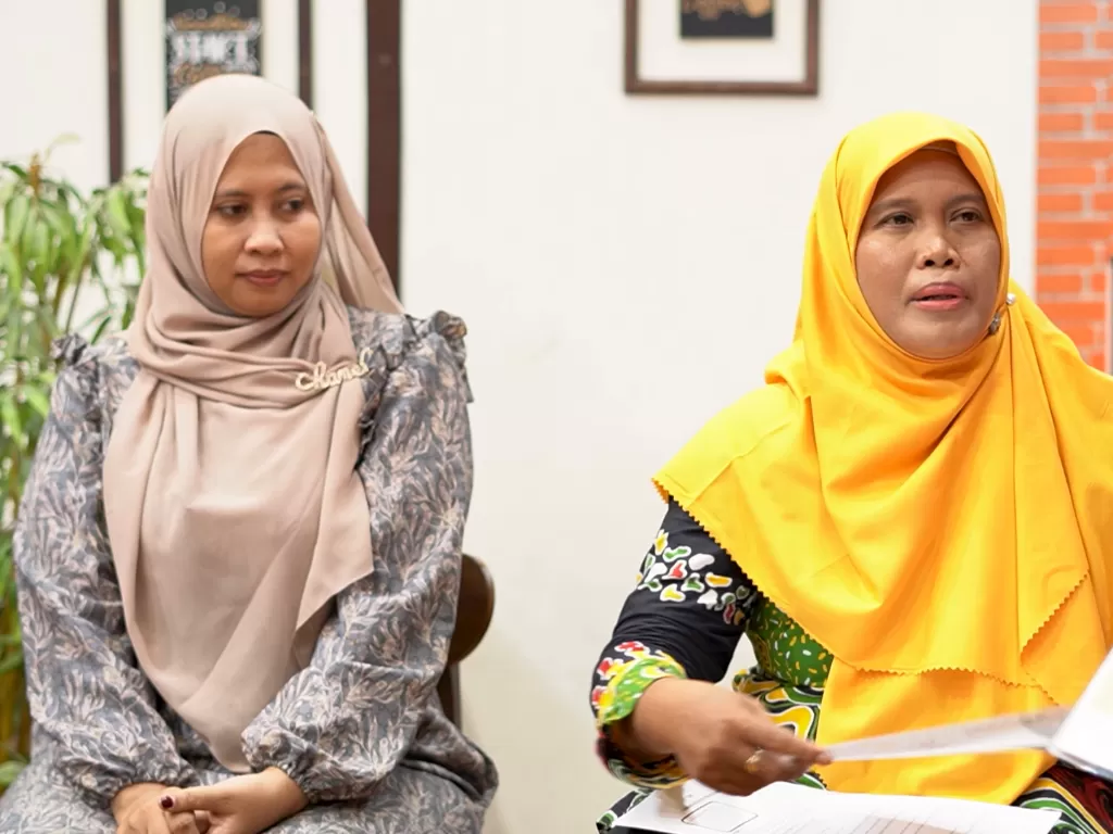 Kepala SDN Durung Bedug, Sidoarjo, Jawa Timur, Titin Kusminarsih, menyampaikan implementasi dan inovasi yang dilakukan di sekolahnya, termasuk menyesuaikan Rencana Kerja Sekolah, agar responsif terhadap isu gender.