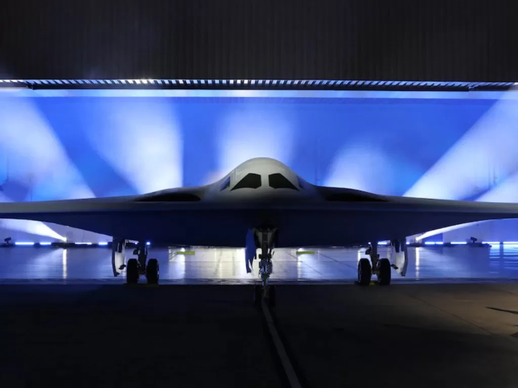 Pembom siluman berteknologi tinggi dibangun oleh perusahaan pertahanan dan kedirgantaraan Northrop Grumman. (Reuters/David Swanson)