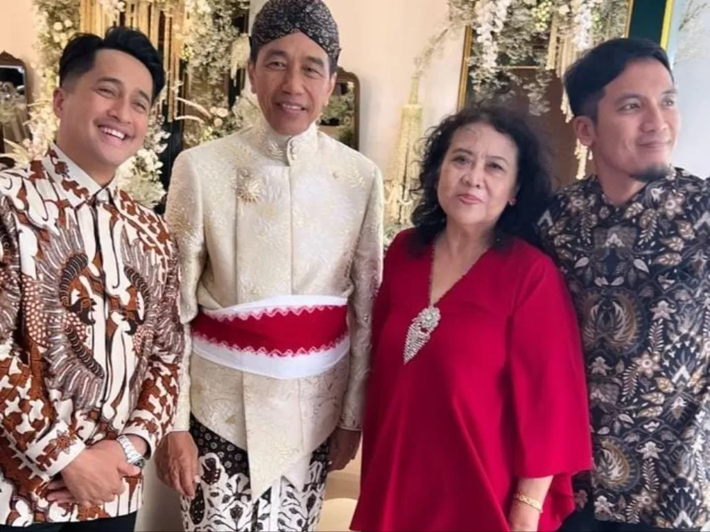 Irfan Hakim dan Desta hadiri pernikahan Kaesang Pangarep. (Instagram/@raffinagita1717)