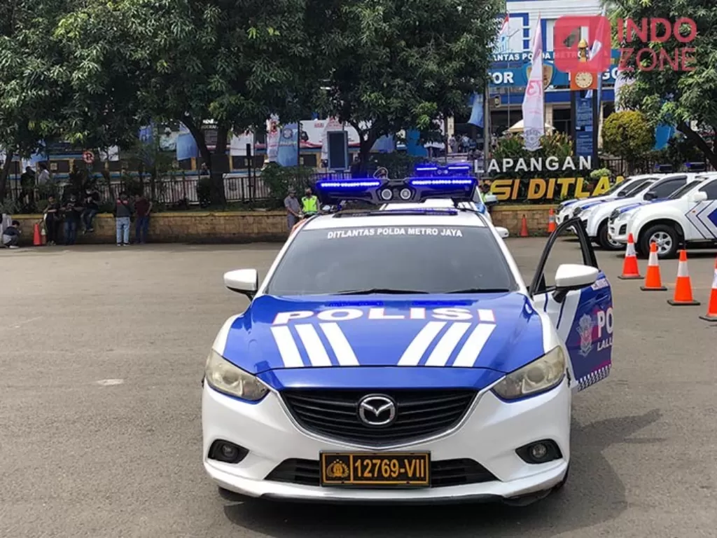 Mobil polisi yang dipasangi kamera E-TLE. (Indozone/Samsudhuha Wildansyah)
