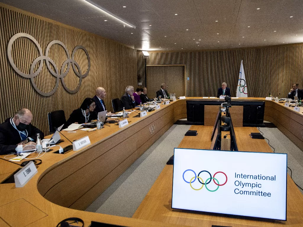 Suasana rapat Komite Olimpiade Internasional (IOC) di di Gedung Olimpiade di Lausanne, Swiss. (REUTERS/Denis Balibouse)