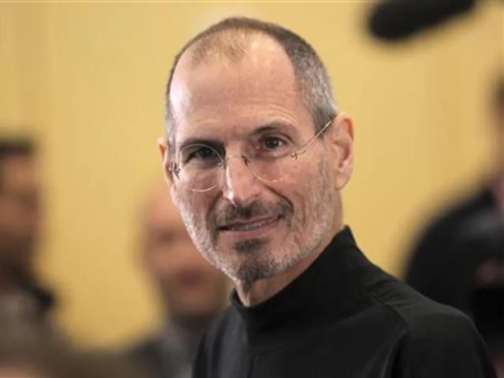 Ilustrasi Steve Jobs. (REUTERS/Robert Galraith)