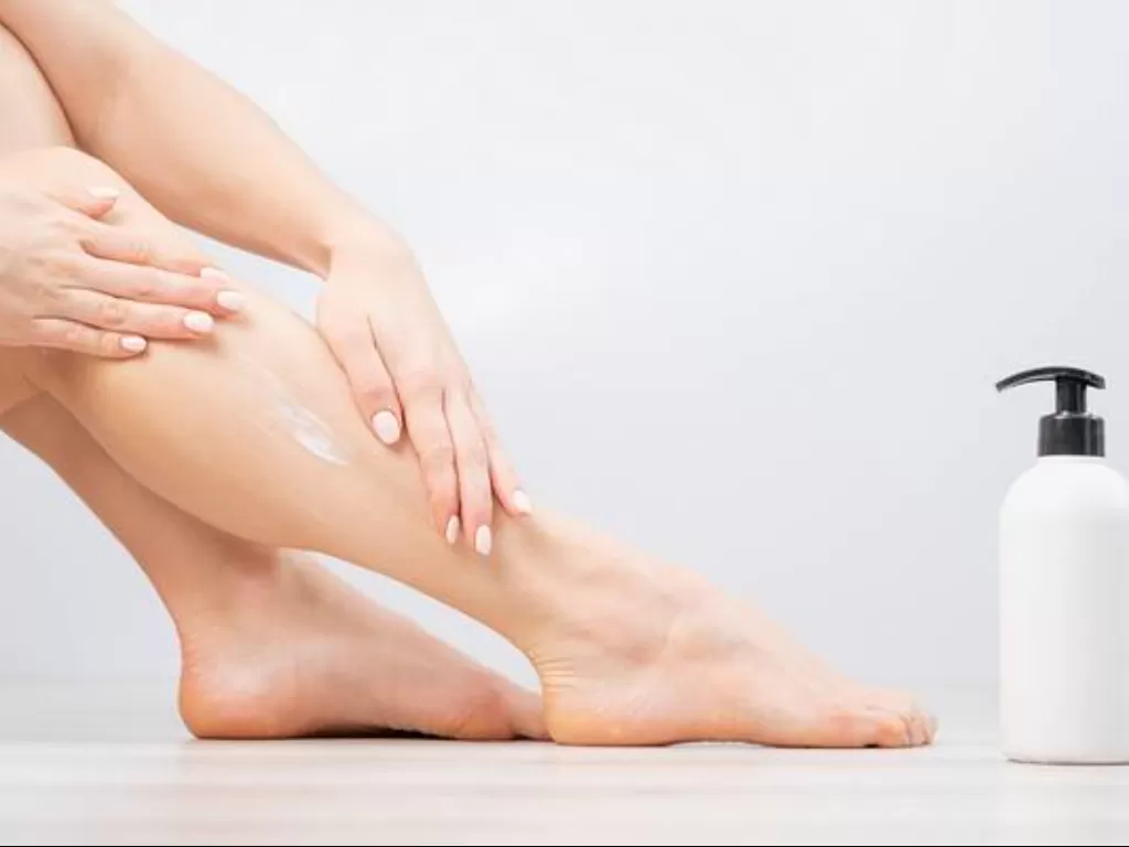 Ilustrasi kulit kaki kering (beautymed.ca)