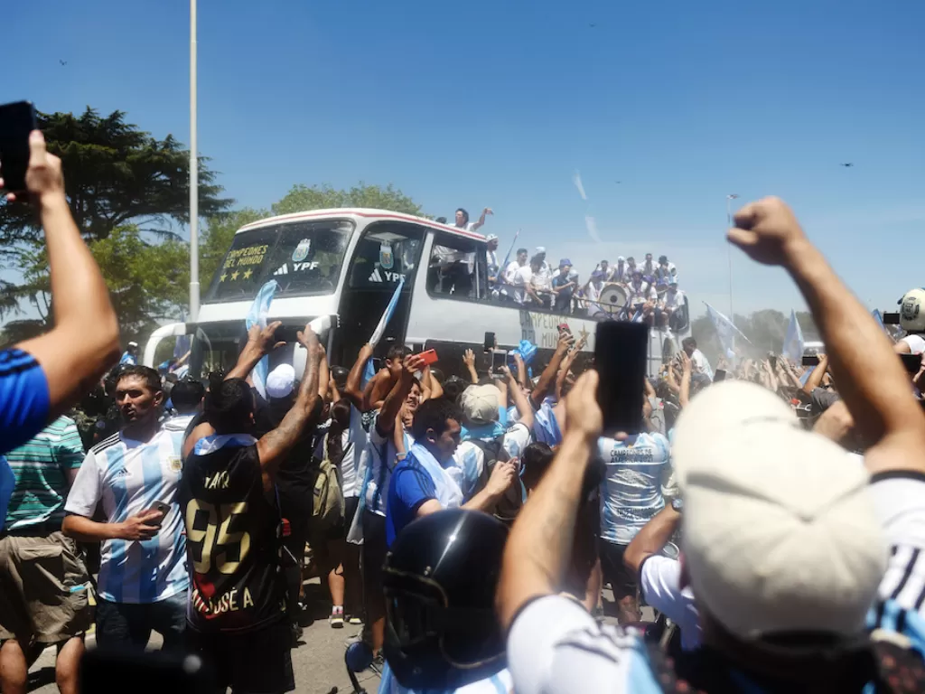 Parade Kemenangan Timnas Argentina (REUTERS/Martin Villar)