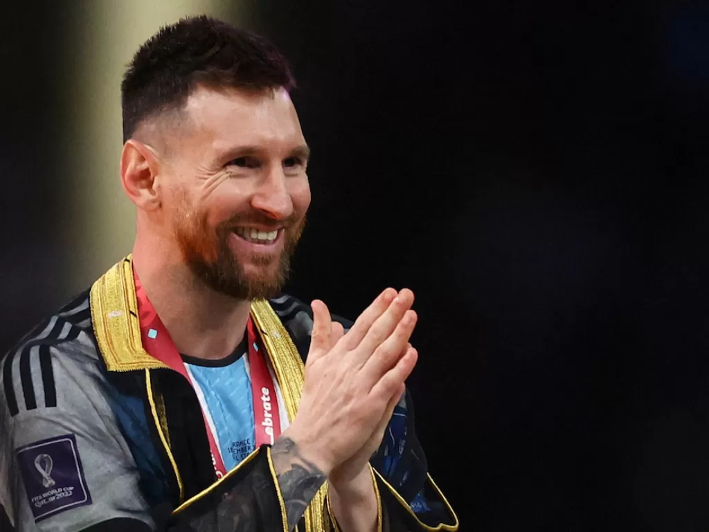 Lionel Messi mengantarkan Timnas Argentina juara Piala Dunia 2022 (REUTERS/Kai Pfaffenbach)