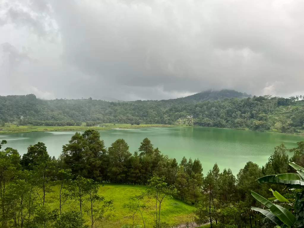 Danau Linow, Tomohon, Sulawesi Utara. (Z Creators/Retno Mandriyarini)