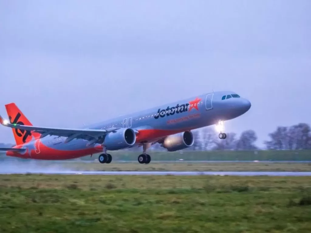 Pesawat Jetstar gagal mendarat di Bali, penumpang kecewa. (Instagram/@jetstar_id)