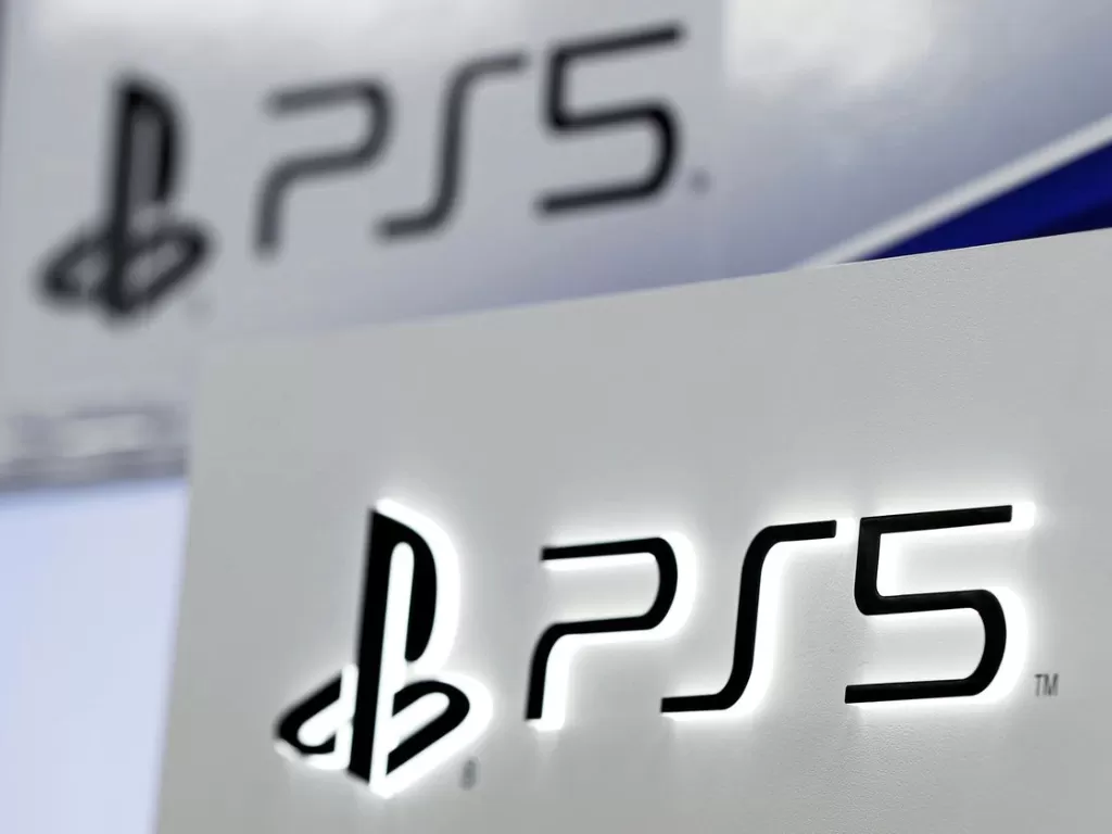 Logo PS5. (REUTERS/Issei Kato)