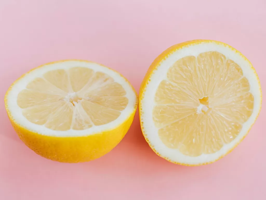 Ilustrasi buah lemon (Freepik)