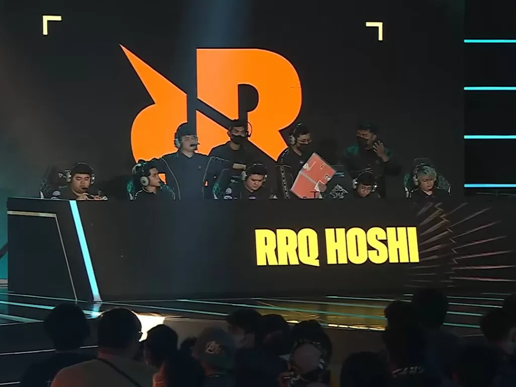 RRQ Hoshi beri tekanan mental ke Todak di M4 World Championship. (Mobile Legends: Bang Bang Official)