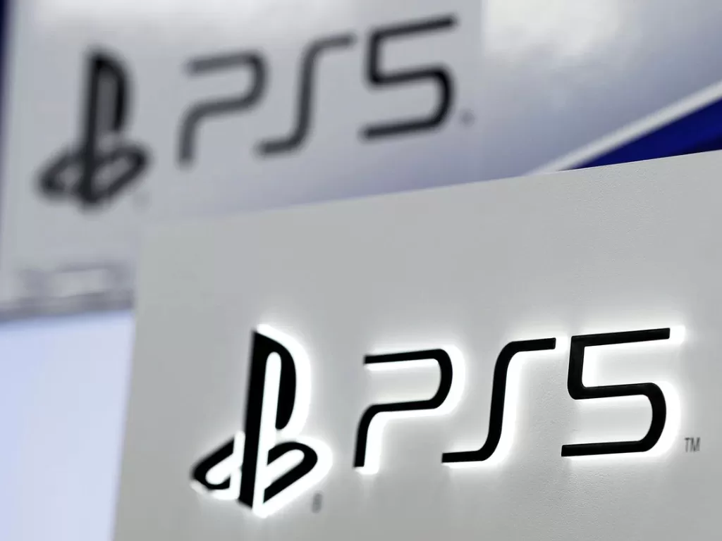 Logo PS5. (REUTERS/Issei Kato)