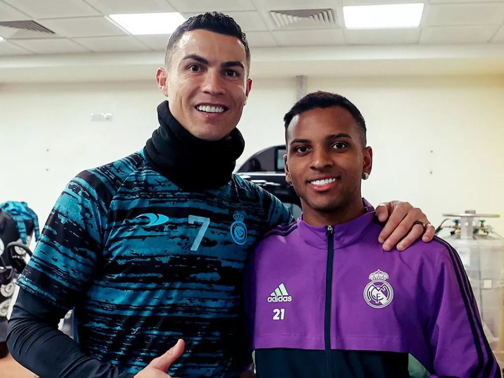 Jumpa Cristiano Ronaldo di Arab Saudi, Bintang Real Madrid Rodrygo Gemetar Mau Salaman. (Instagram/@rodrygogoes).