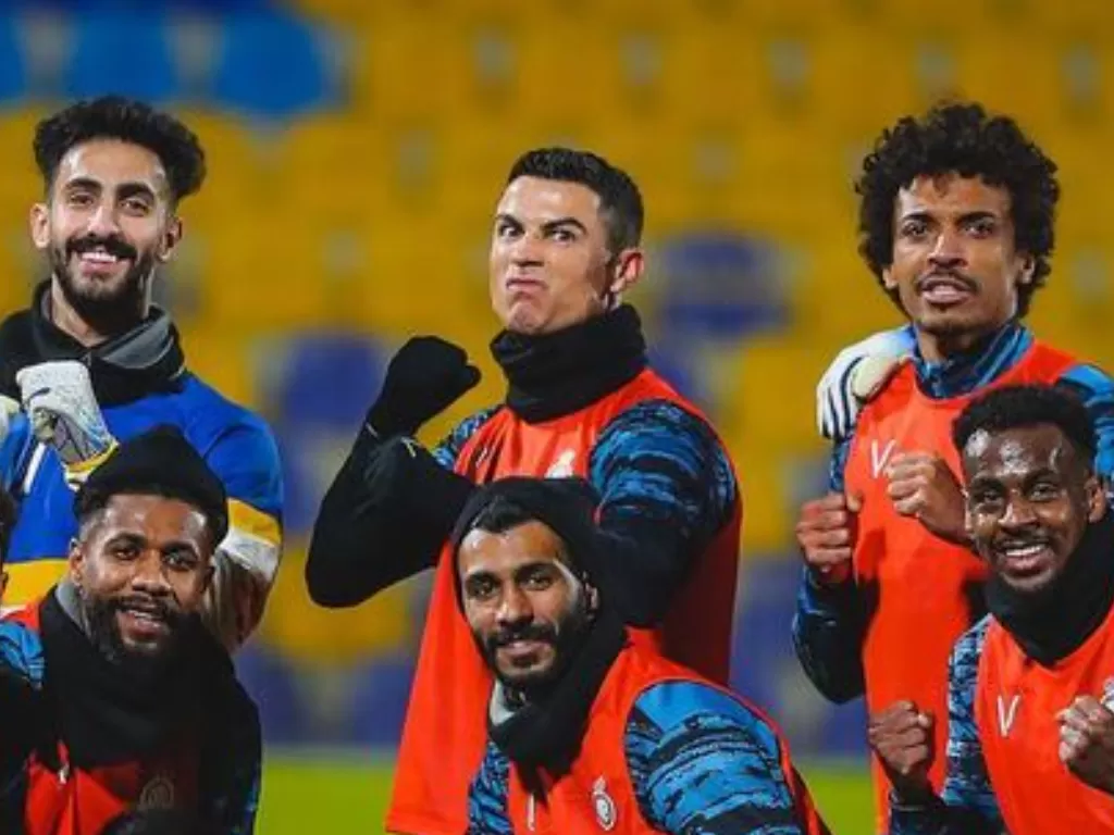 Ekspresi Garang Christiano Ronaldo Latihan Bareng Al Nassr, Netizen: Kasih Keras Bang Dodo. (Instagram/@alnassr_fc).