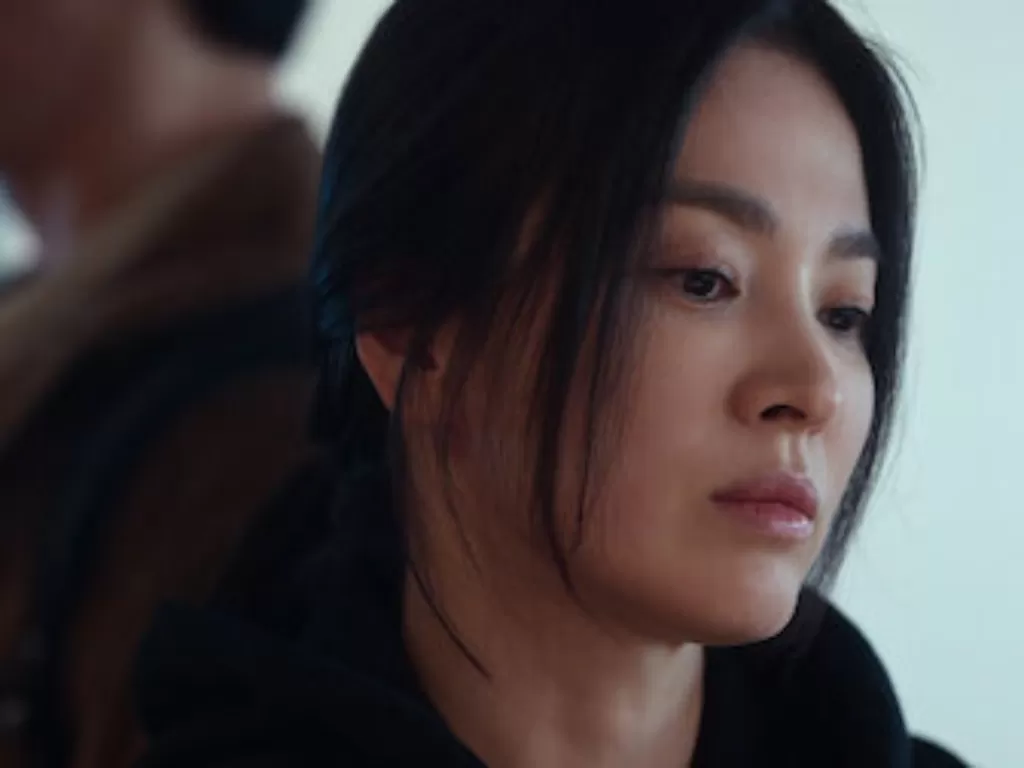 Potret Song Hye-kyo dalam drama Korea The Glory (Netflix)