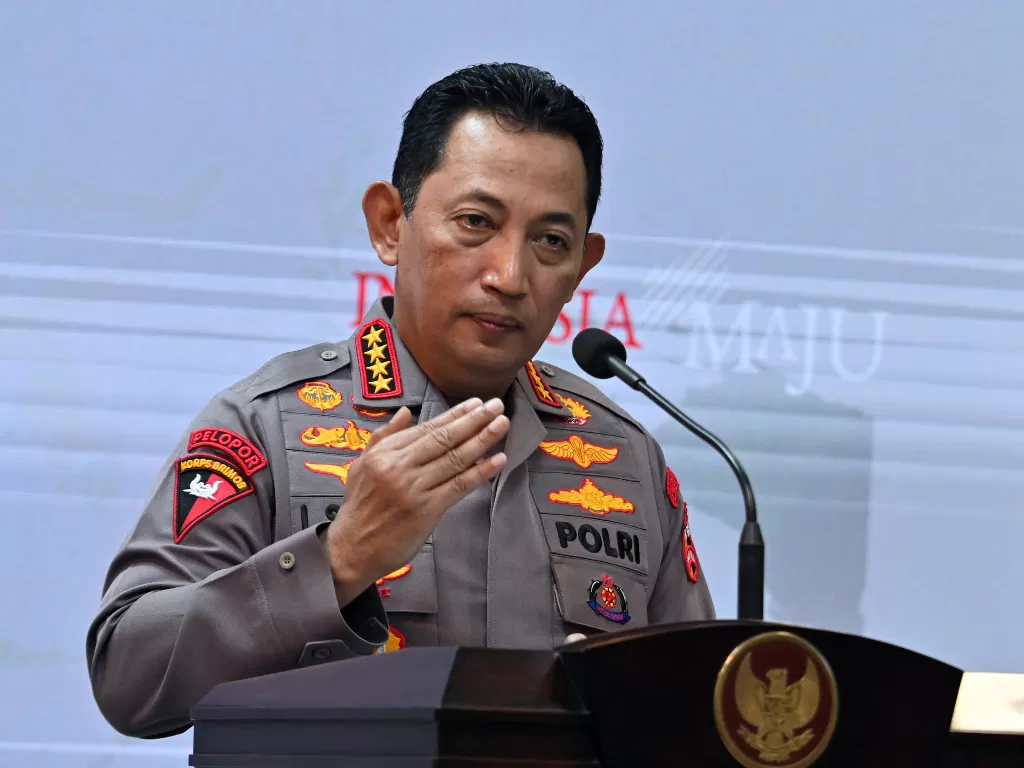 Kapolri Jenderal Listyo Sigit Prabowo memberikan keterangan pers terkait bentrok di Morowali Utara, Senin (16/01/2023), di Kantor Presiden, Jakarta. (Foto: Humas Setkab/Rahmat)
