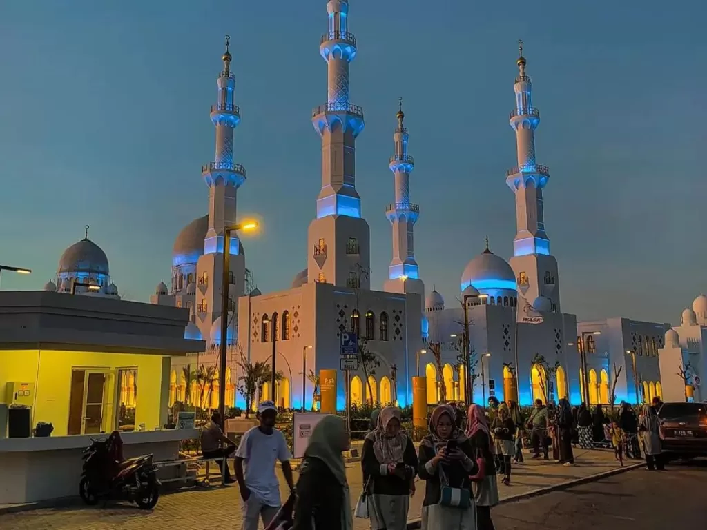 Masjid Sheikh Zayed Solo (Instagram/sheikhzayedgrandmosquesolo)
