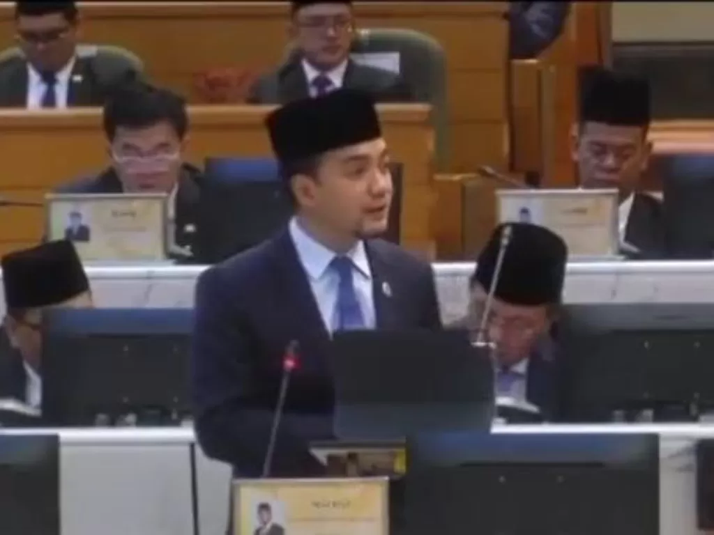 Menteri Besar Johor Malaysia pidato bahasa Jawa. (Instagram/@viralpressid).jpg