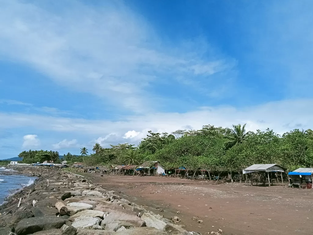 Pantai Gorengan di Banten (Z Creators/Uum Mahfudoh)