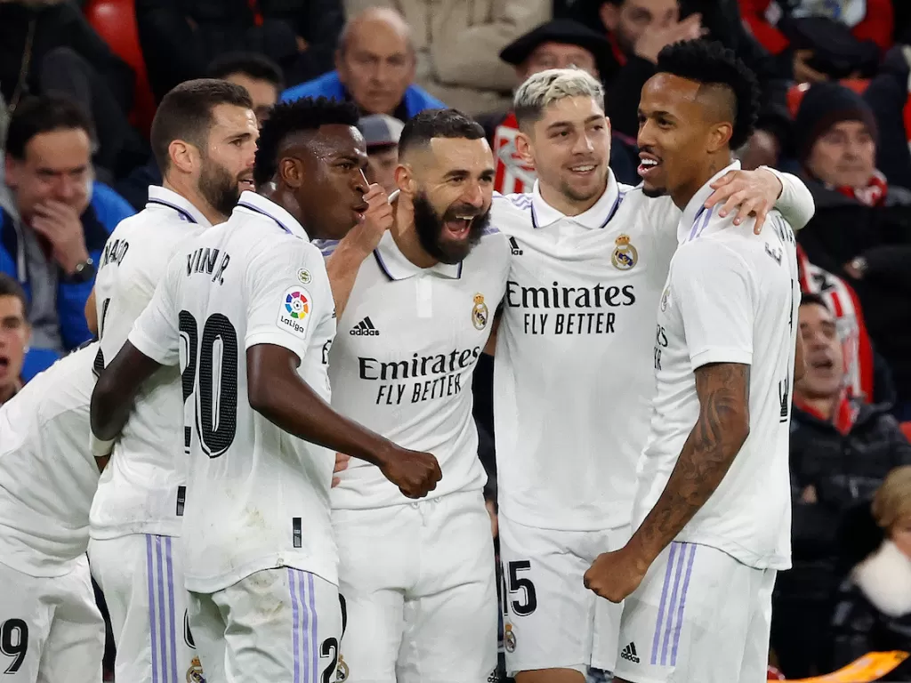 Pemain Real Madrid melakukan selebrasi (REUTERS/Vincent West)