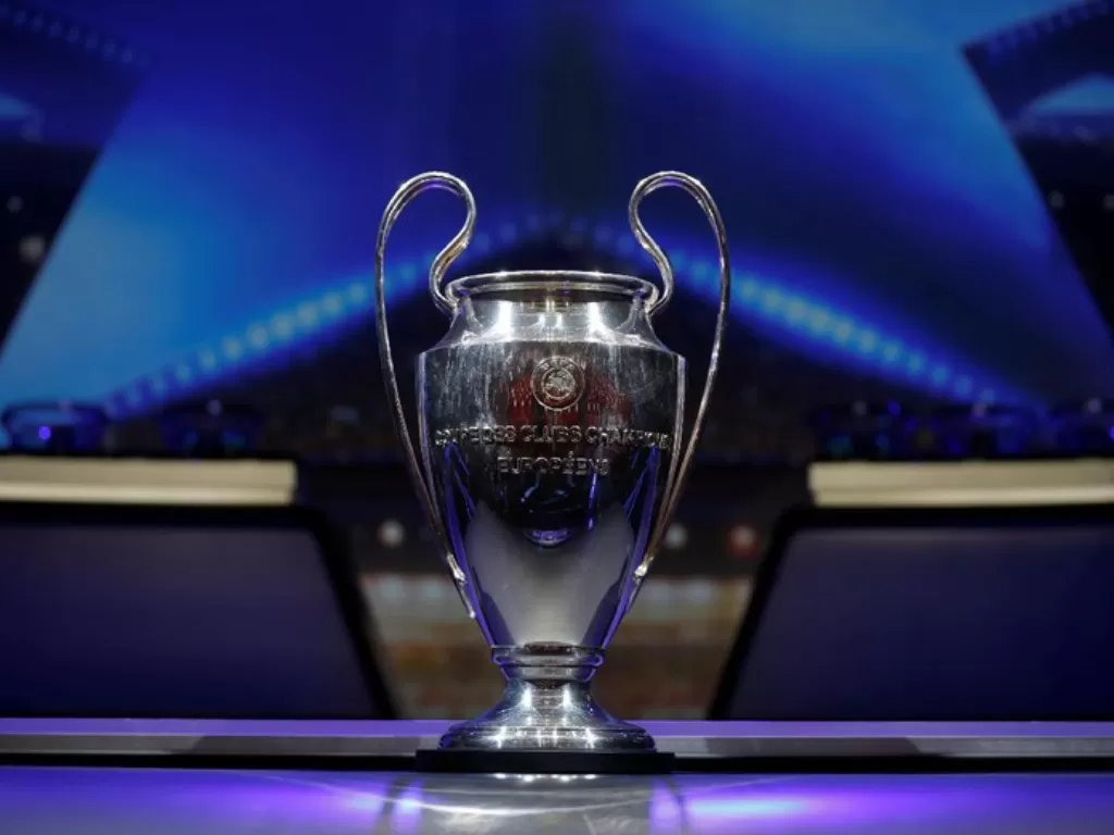 Trofi Liga Champions (REUTERS/Eric Gaillard)