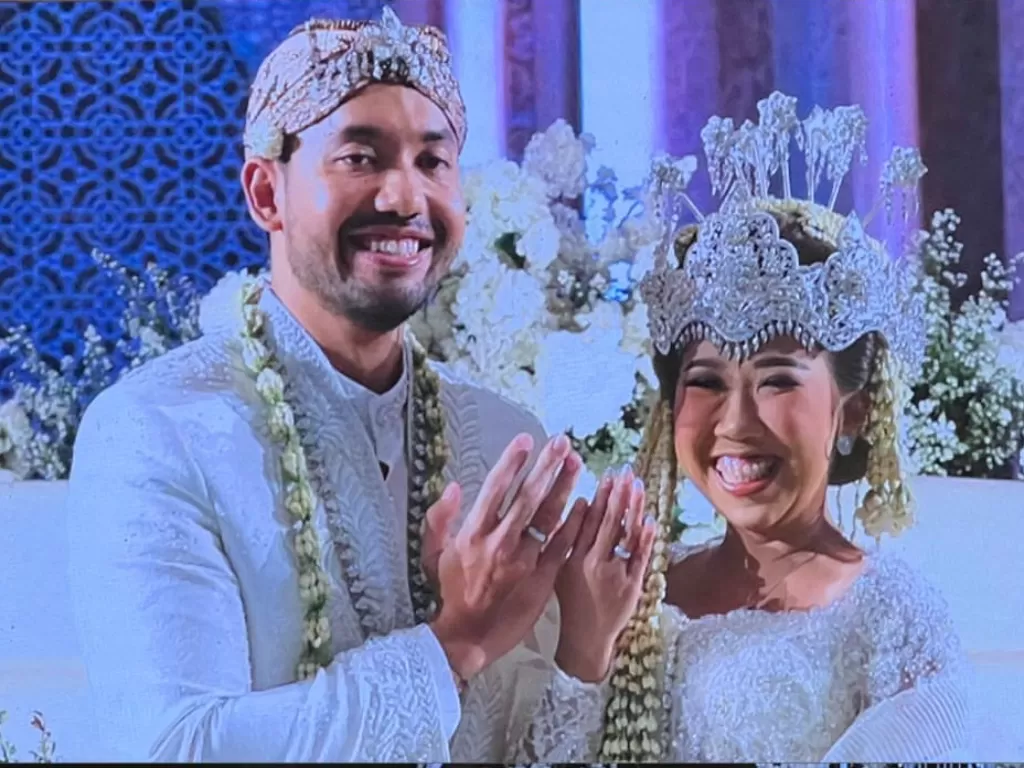 Kiky Saputri resmi menikah dengan Muhammad Khairi. (Instagram Story/hestipurwadinata)