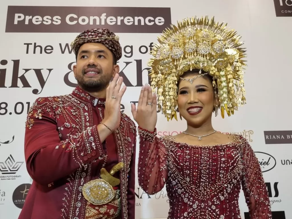 Konferensi Pers Pernikahan Kiky Saputri dan Muhammad Khairi di Gedung The Darmawangsa, Jakarta Selatan, Sabtu (28/1/2023). (Indozone/Arvi Resvanty)