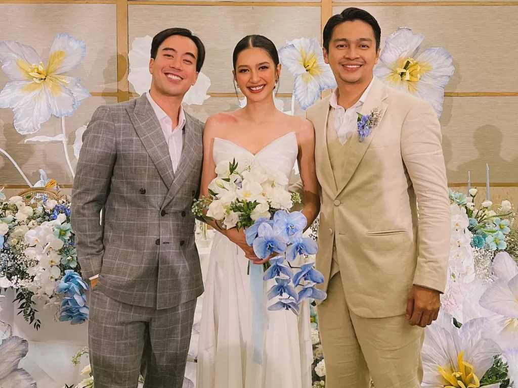 Vidi Aldiano di pernikahan Mikha Tambayong dan Deva Mahenra (Instagram/vidialdiano)