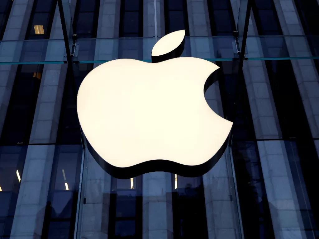Perusahaan teknologi raksasa, Apple. (REUTERS/Mike Segar)