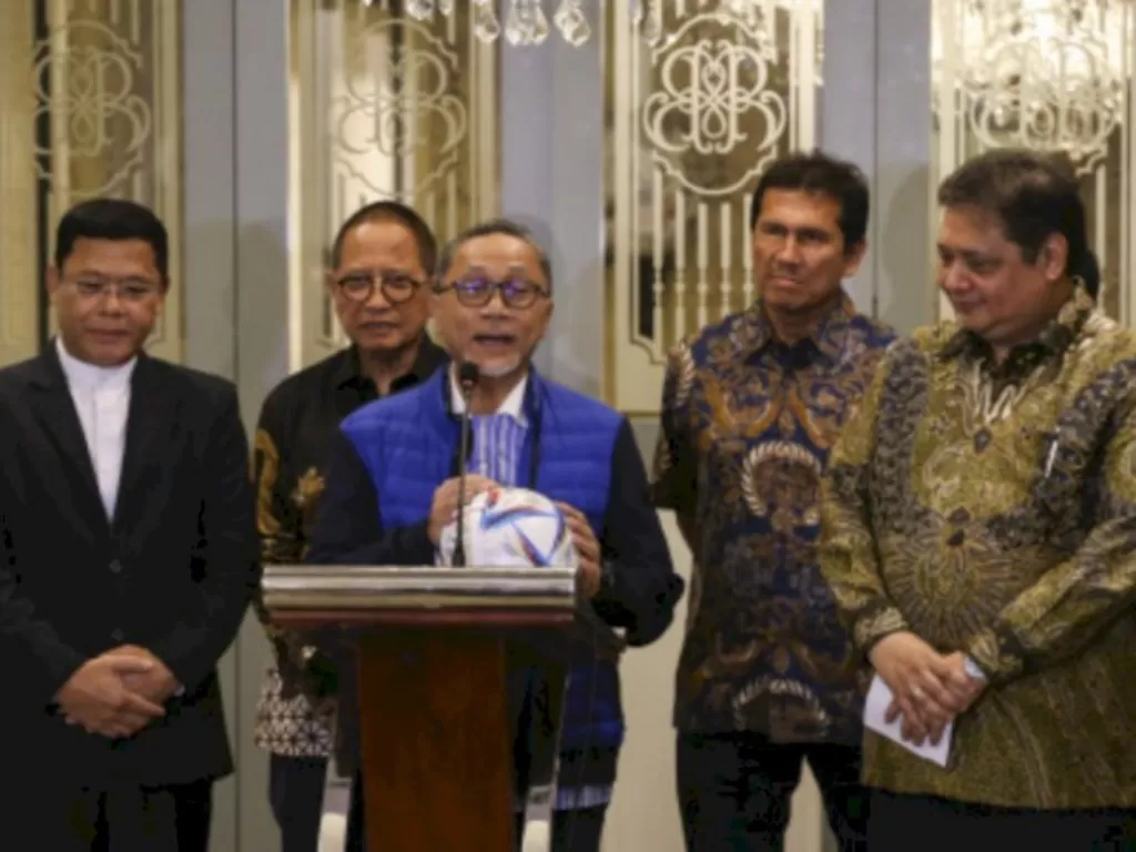 Pertemuan Koalisi Indonesia Bersatu (KIB) di Jakarta, Rabu (30/11/2022). (ANTARA FOTO/Rivan Awal Lingga