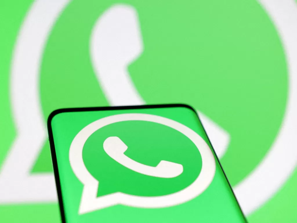Aplikasi perpesanan WhatsApp. (REUTERS/Dado Ruvic)