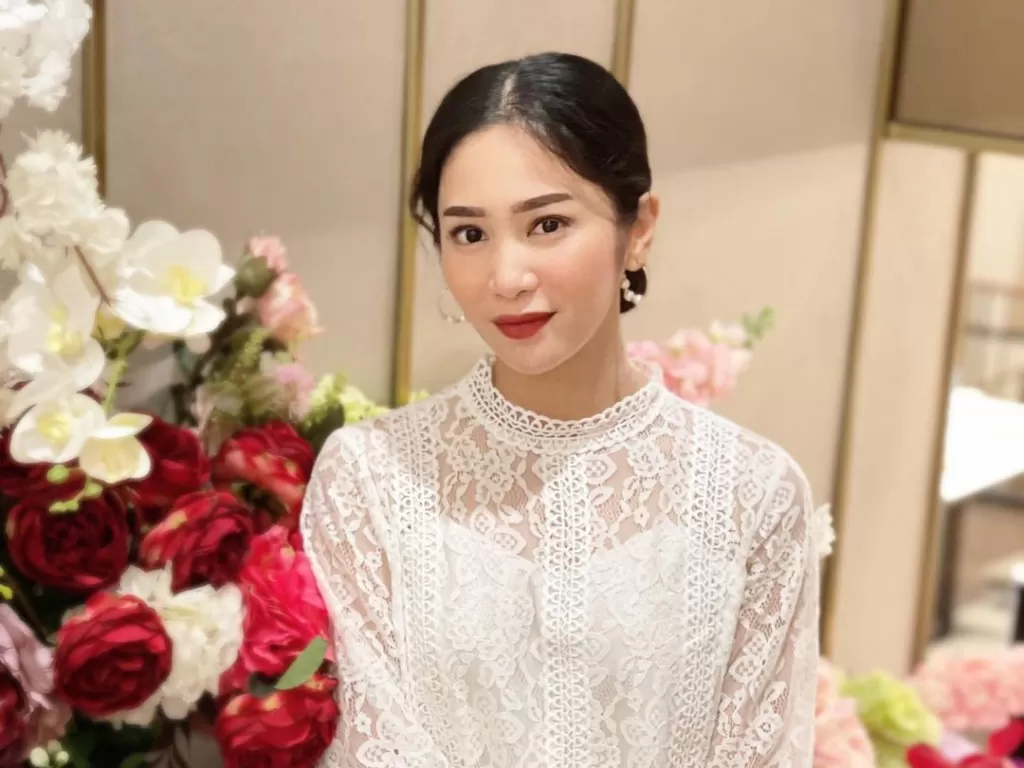 Aktris Bunga Zainal dituduh pansos dan sepi job. (Instagram/bungazainal05)