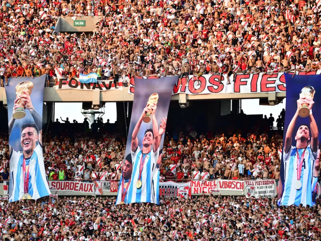 Tribute suporter River Plate untuk pemain Timnas Argentina (Twitter/@RiverPlate)