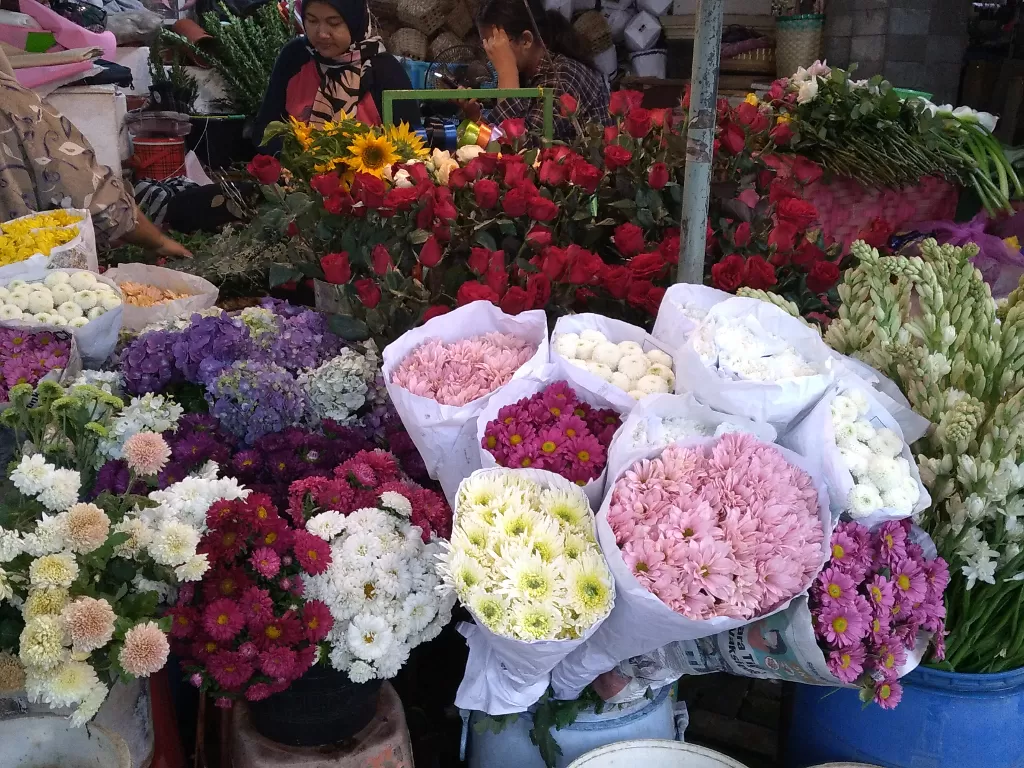 Pasar Kembang Solo, tempat berburu bunga segar (Z Creators/Febri Eka)