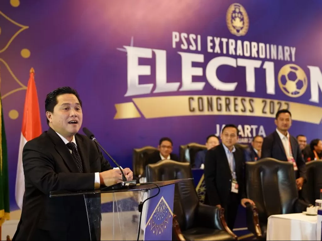 Menteri BUMN, Erick Thohir, terpilih menjadi ketum PSSI periode 2023-2027. (ANTARA FOTO/Dhemas Reviyanto)