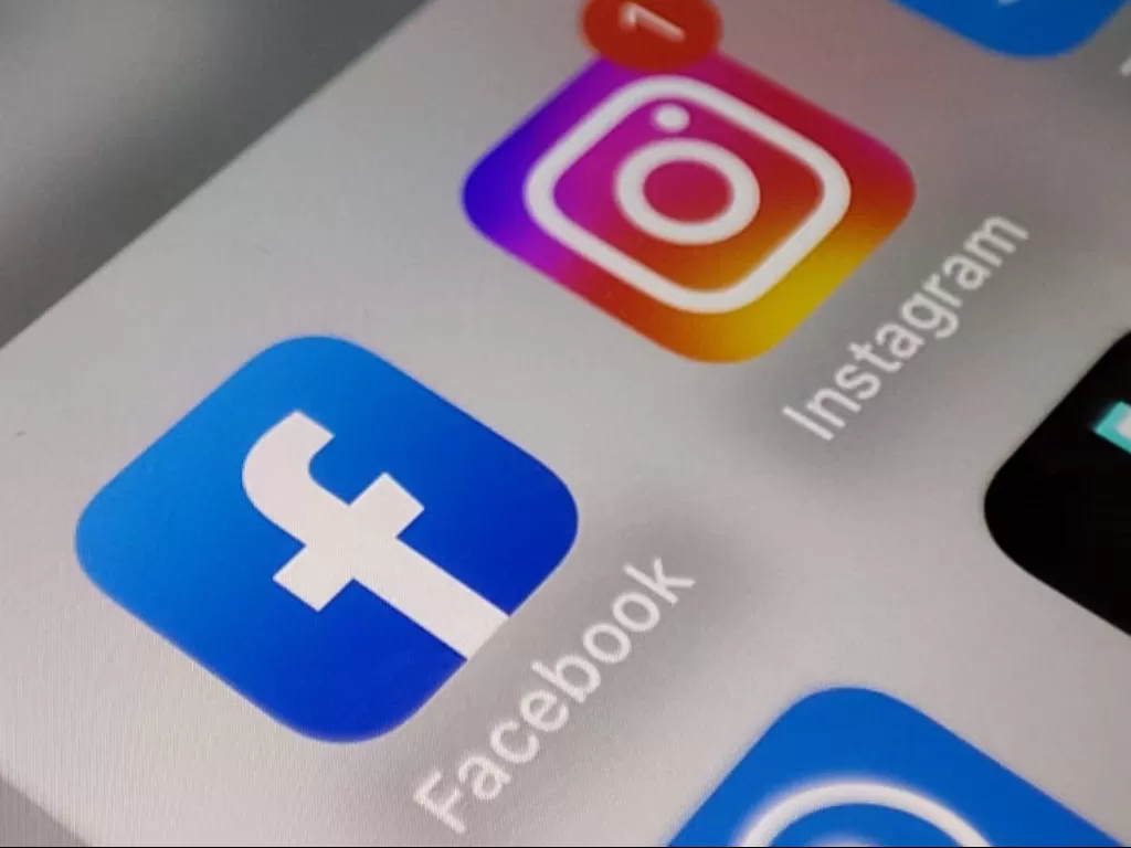 Centang biru Instagram dan Facebook bakal berbayar. (Indozone/Victor)